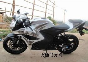 uȫԭbMڱCBR600RRr2800Ԫ