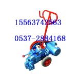 䓽ЙC 䓽ДC(D)
