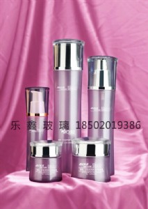 高檔化妝品玻璃瓶,化妝品玻璃瓶制品廠,化妝品玻璃瓶批發(fā)