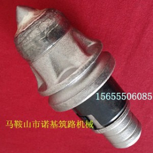 C(j)еB47K22X @X
