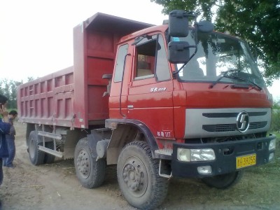 急轉讓東風瑞沃華山前四后四自卸車