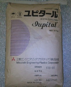 pom ̩ f20-03 ճ
