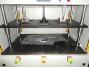 車尾燈焊接機、轉向燈焊接機、溫州超聲波焊接機、塑料焊接設備